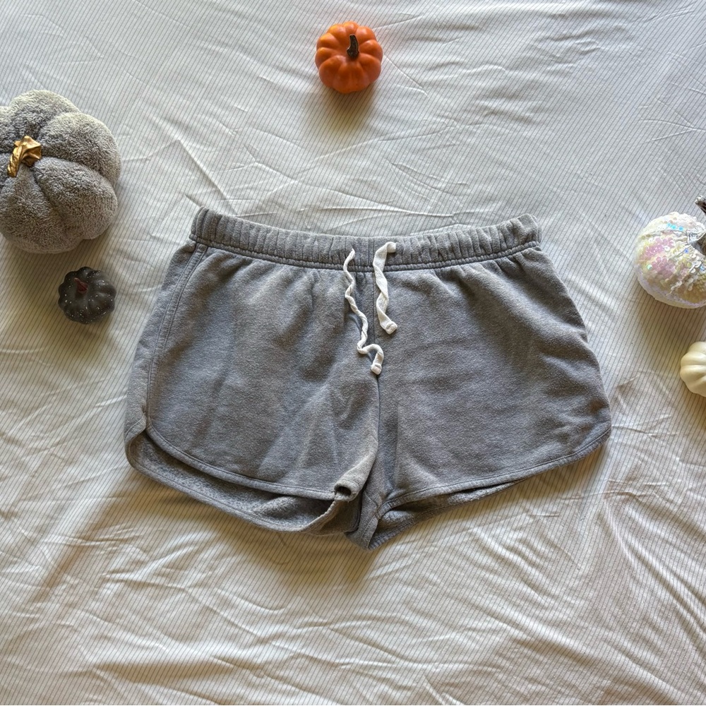 Wild Fable Heather Gray Fleece Top